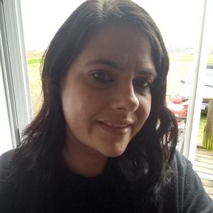 Meet your Posher, Holly